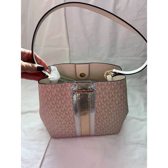 Michael Kors Pratt Medium Bucket‎ Shoulder Bag Pale Gold Leather Logo Stripe - Picture 2 of 7